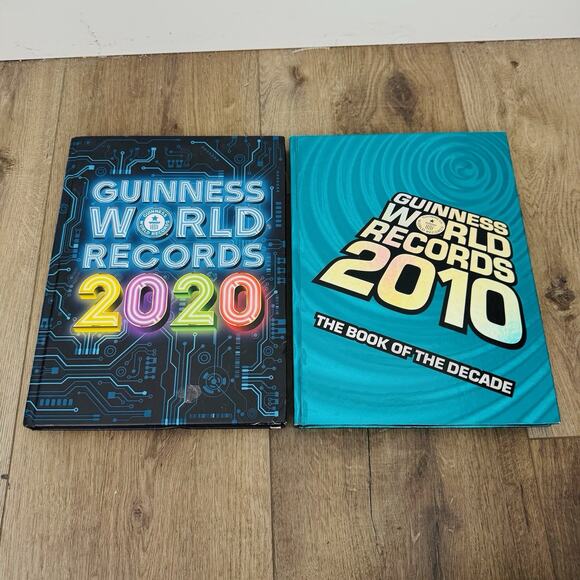Guinness World Record Books 2010 And 2020 By Guinness World Records Limited - Picture 1 of 3